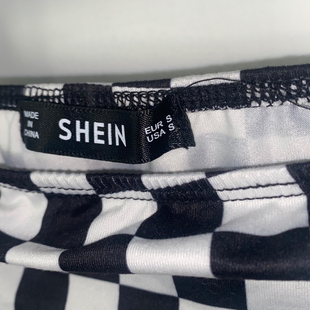 Shein Checkered Tube Top - Picture 2 of 3